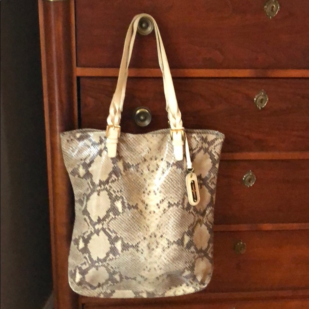 Cynthia Rowley snakeskin bag in cream leather